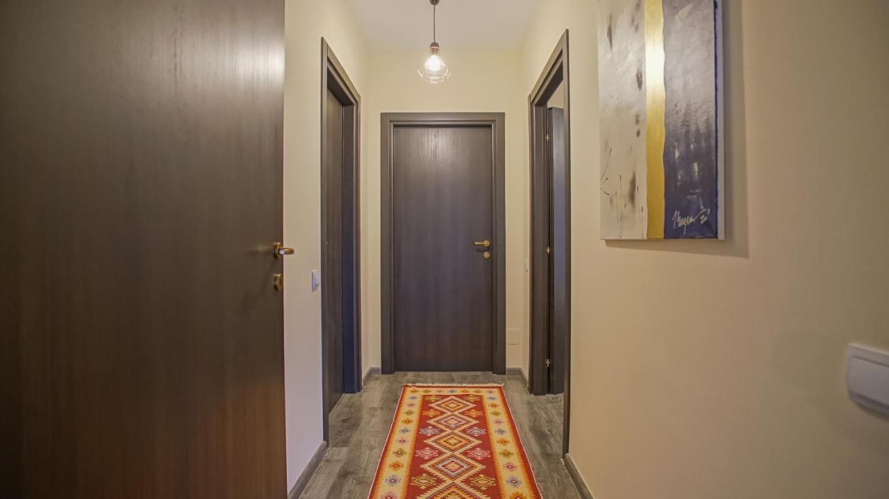 Coroni Seasons Apartment Brasov